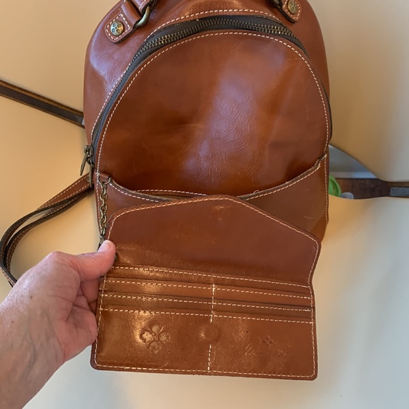 Patricia Nash convertible leather backpack - Picture 14 of 16